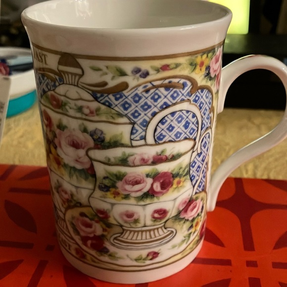 Crown Trent China Limited, Made In England Breakfast Mug Cup Floral Teapot - Picture 4 of 12